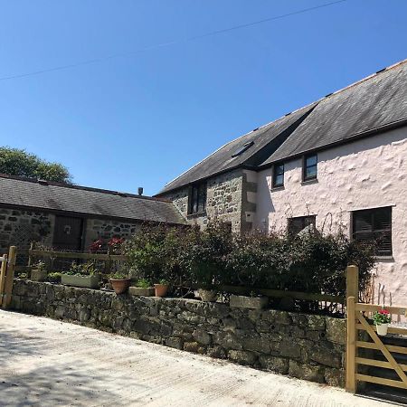 Farm Accommodation - The Lizard Peninsula, Cornwall Гелстон Екстер'єр фото